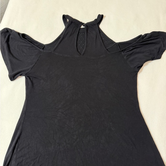 Harley-Davidson Black Tank with Rhinestone Wing Graphic - Picture 4 of 4